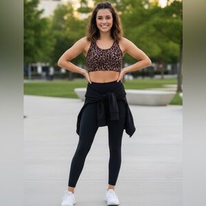 Varley Berkeley Leopard Print Sports Bra new